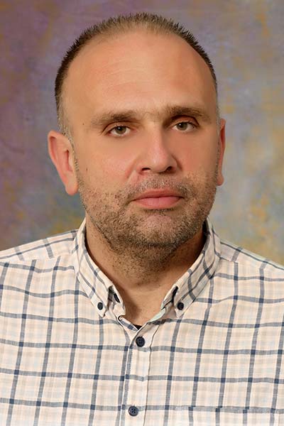 Дарко Крстин